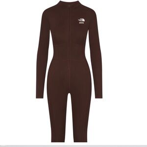 Skims North Face Ski Outfit